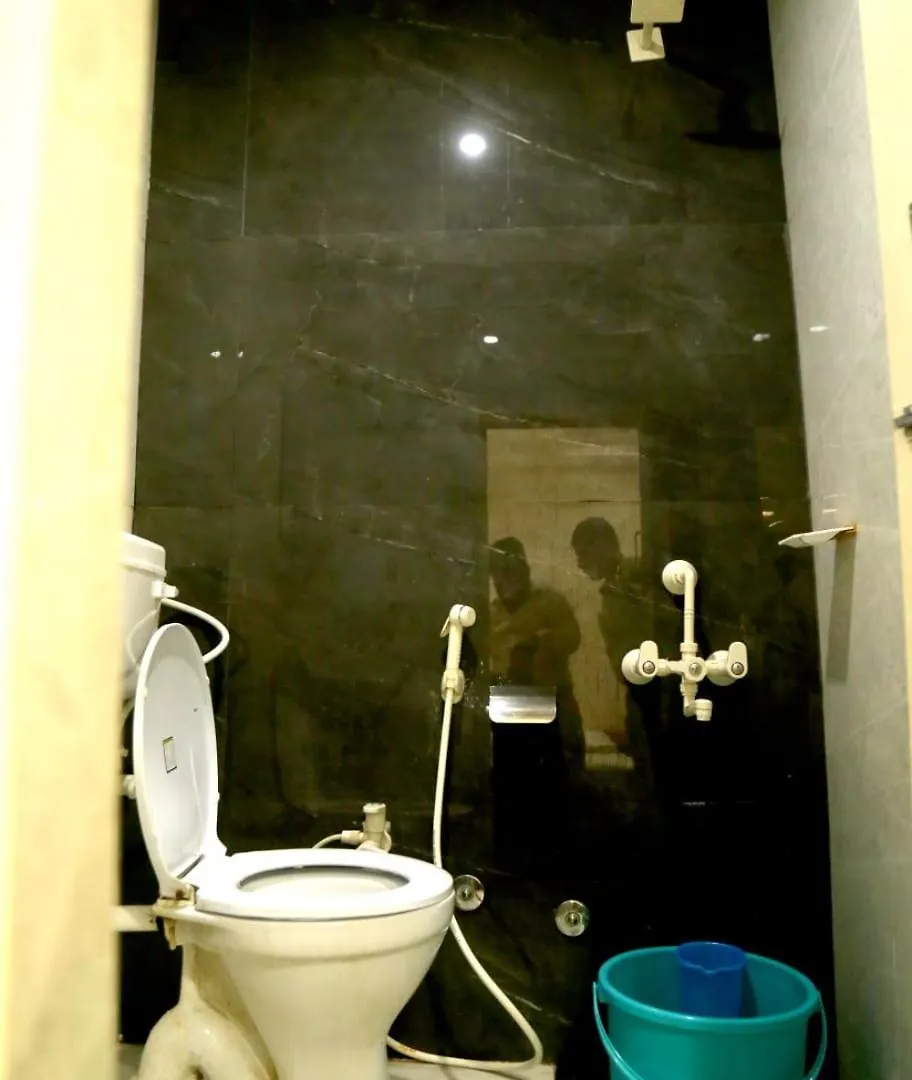 Pyrenees Homestay Agra  Indien