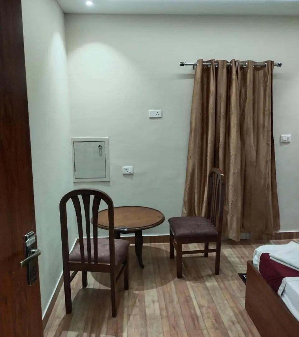Frühstückspension Pyrenees Homestay Agra