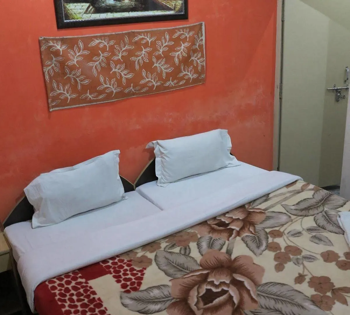 Frühstückspension Pyrenees Homestay Agra